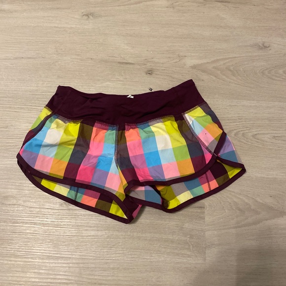 Lululemon Speed Short (size 4)